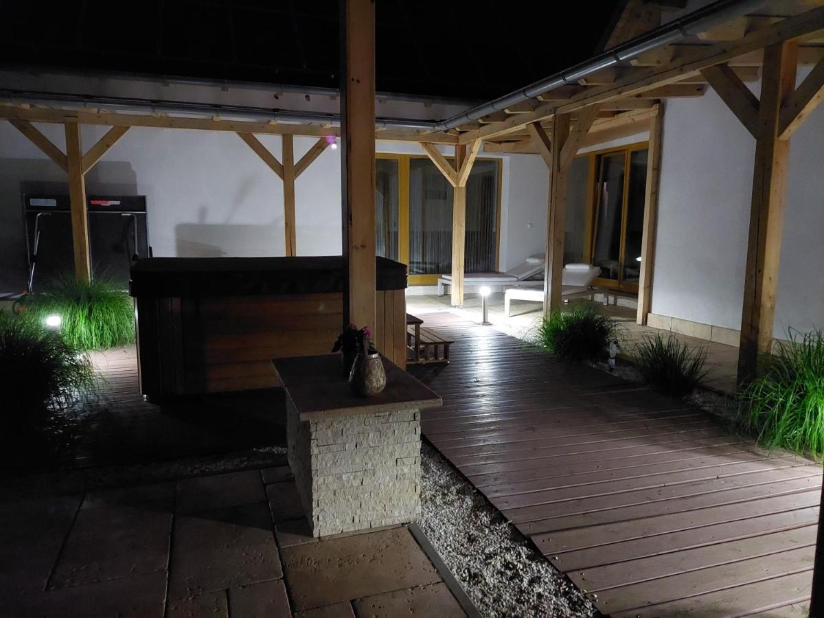 Villa Quality Wellness Dozmat Екстериор снимка