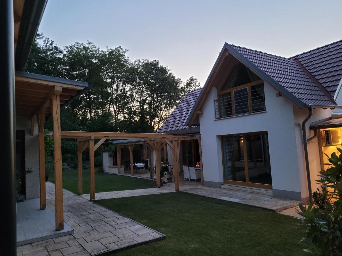 Villa Quality Wellness Dozmat Екстериор снимка