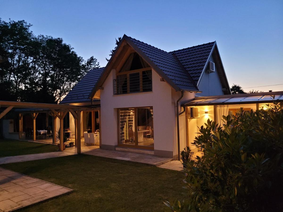 Villa Quality Wellness Dozmat Екстериор снимка